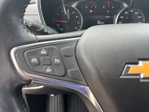 Used 2019 Chevrolet Equinox Premier FWD image 17