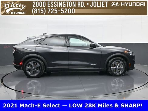 Used 2021 Ford Mustang Mach-E Select w/ Comfort/Technology Package image 4