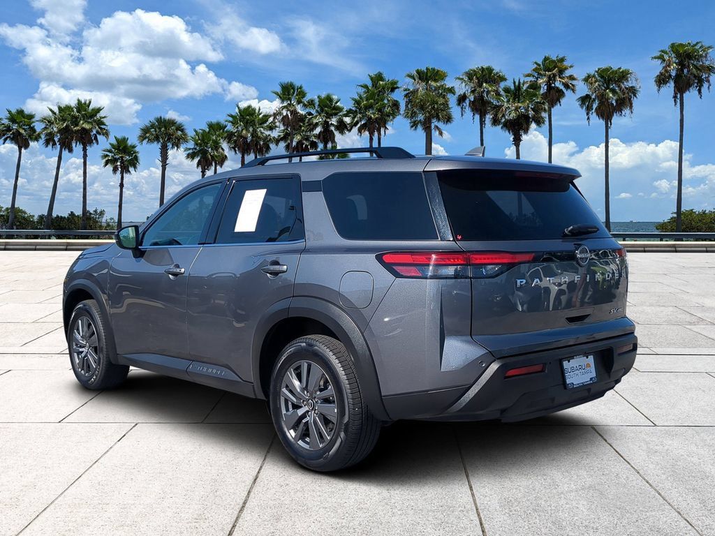 Used 2024 Nissan Pathfinder SV AWD/4WD image 5