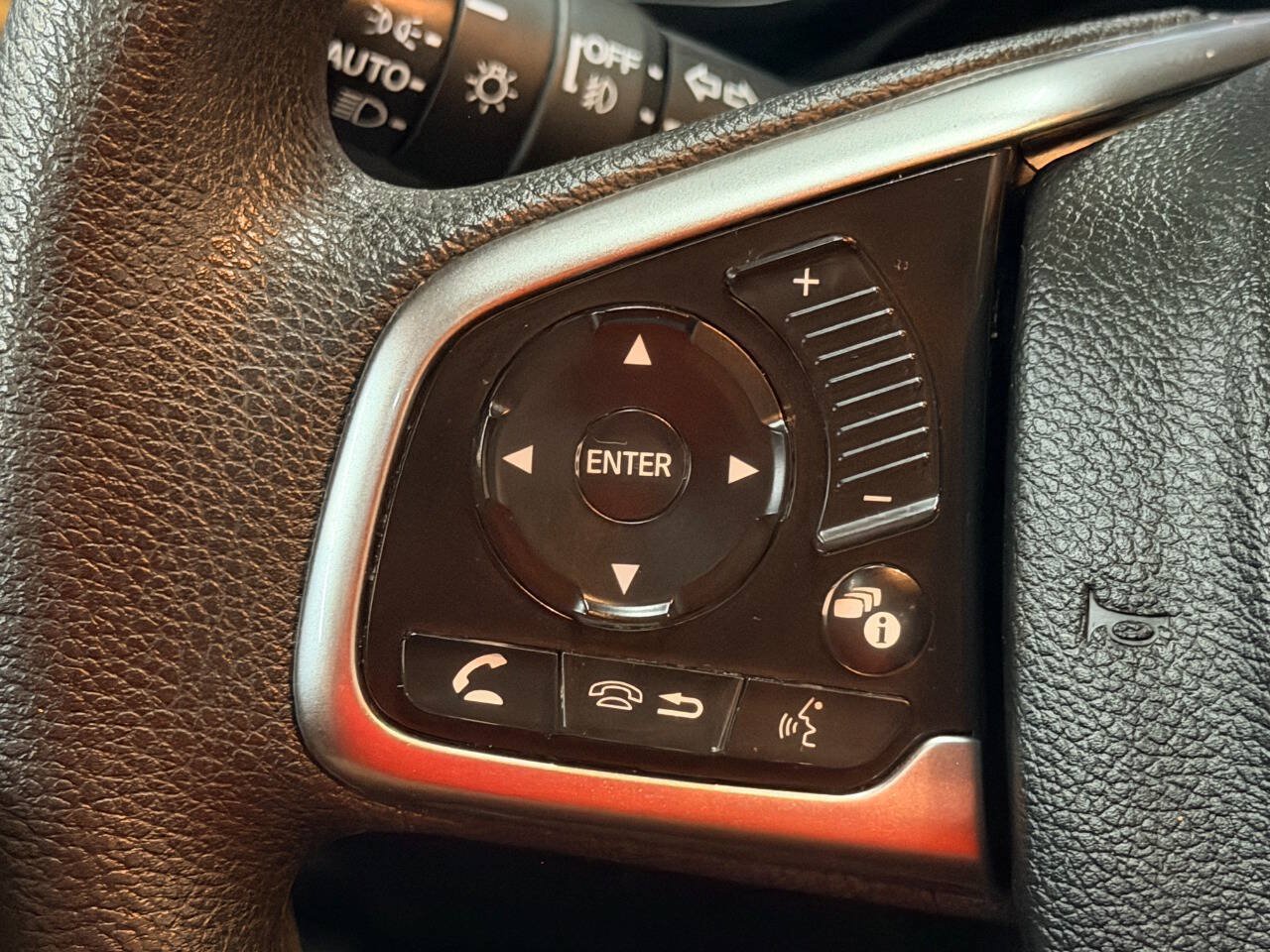 Used 2018 Honda CR-V EX image 33