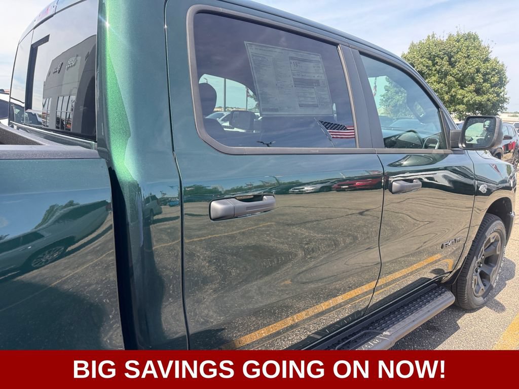 New 2026 RAM 1500 Express AWD/4WD image 36