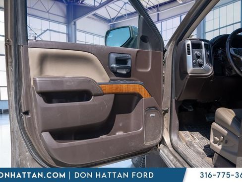 Used 2014 GMC Sierra 1500 SLT w/ SLT Preferred Package AWD/4WD image 15
