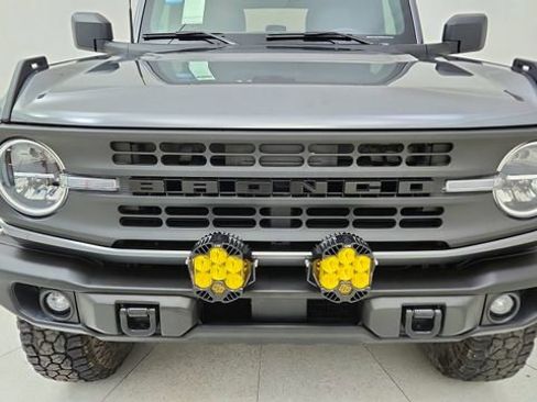 Used 2023 Ford Bronco Black Diamond image 8