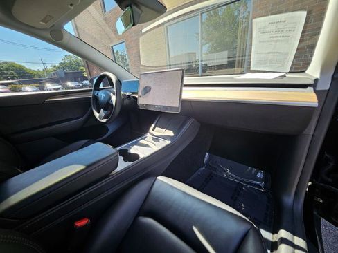 Used 2023 Tesla Model Y Long Range AWD/4WD image 51