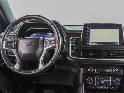 Used 2022 Chevrolet Tahoe Z71 w/ Off-Road Capability Package AWD/4WD image 18