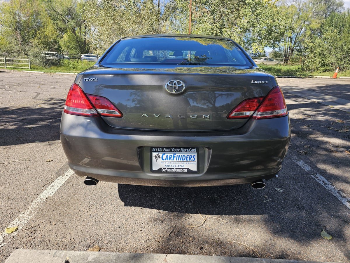 Used 2006 Toyota Avalon Limited FWD image 4