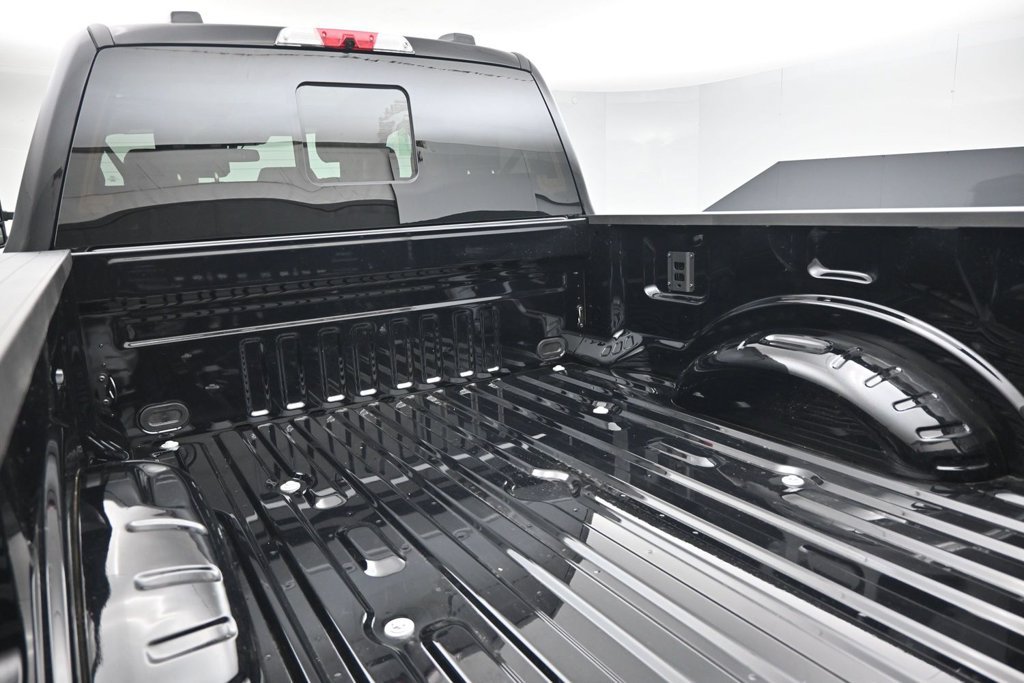 New 2026 Ford F250 Platinum w/ Platinum Plus Package AWD/4WD image 24