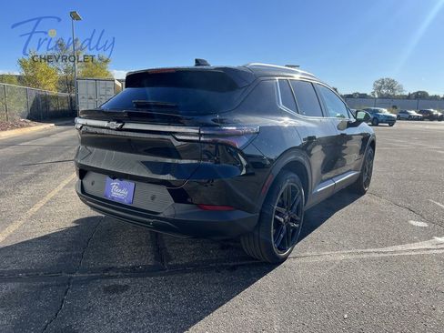 New 2026 Chevrolet Equinox EV LT w/ LPO, Blackout Package AWD/4WD image 3