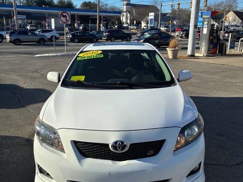 Used 2010 Toyota Corolla S image 3