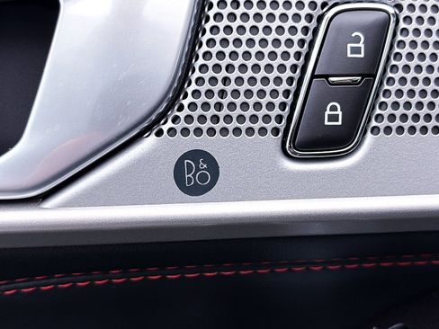 Used 2023 Ford Explorer ST-Line w/ Class IV Trailer Tow Package image 6