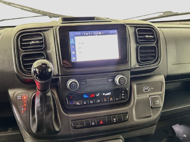 Used 2025 RAM ProMaster 2500 w/ Convenience Group FWD image 17