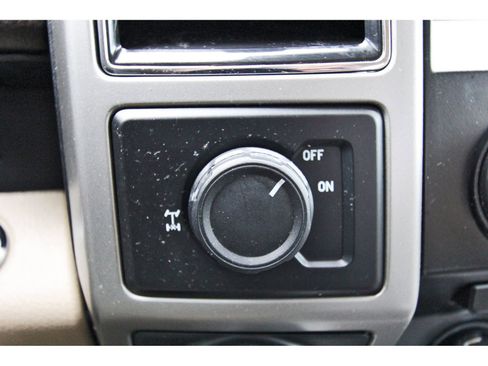 Used 2018 Ford F150 Lariat RWD image 26