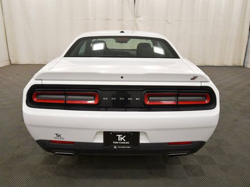 Used 2022 Dodge Challenger GT image 5