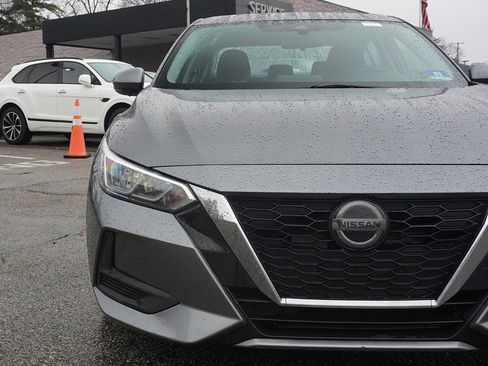 Used 2020 Nissan Sentra SV image 10