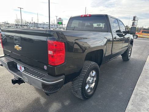 Used 2017 Chevrolet Silverado 2500 LT w/ All Star Edition image 7