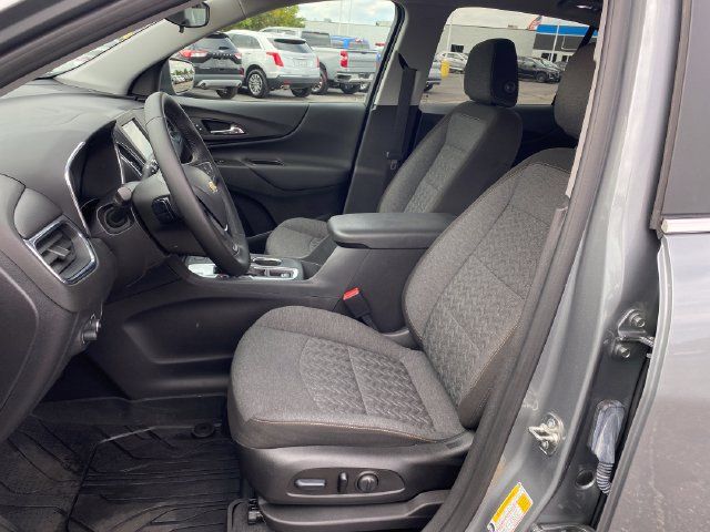 Certified 2024 Chevrolet Equinox LT w/ LPO, Floor Liner Package FWD image 15