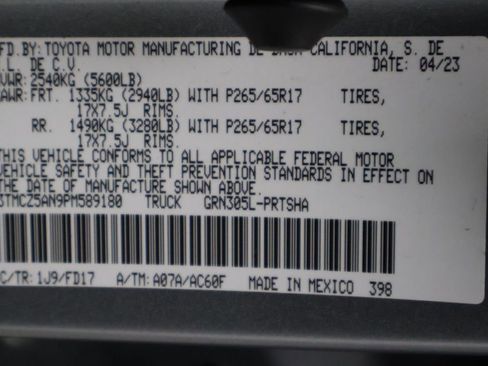 Certified 2023 Toyota Tacoma TRD Sport image 17