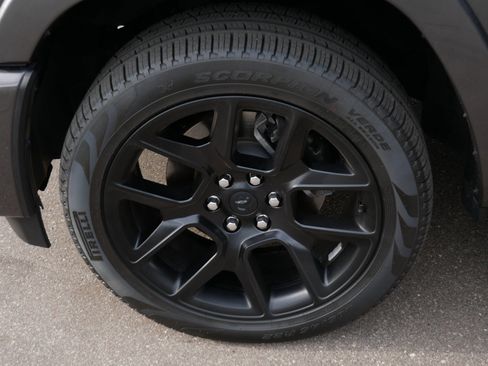 Used 2025 RAM 1500 Laramie w/ Night Edition AWD/4WD image 15