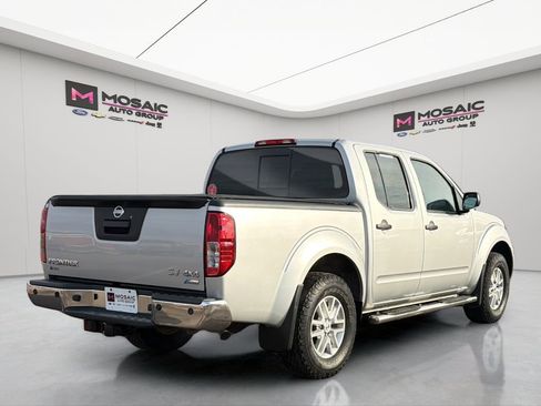 Used 2019 Nissan Frontier SV w/ Value Truck Package image 3