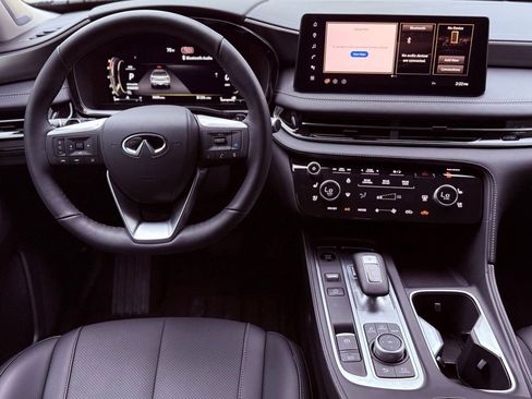 Certified 2026 INFINITI QX60 Luxe w/ Cargo Package FWD image 10