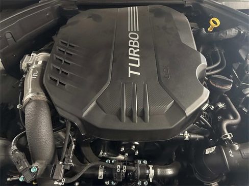 Used 2025 Genesis G70 3.3T Advanced w/ Sport Prestige Package image 30