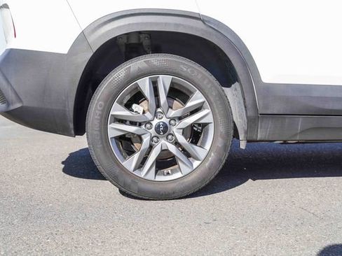 Certified 2023 Kia Seltos LX image 9