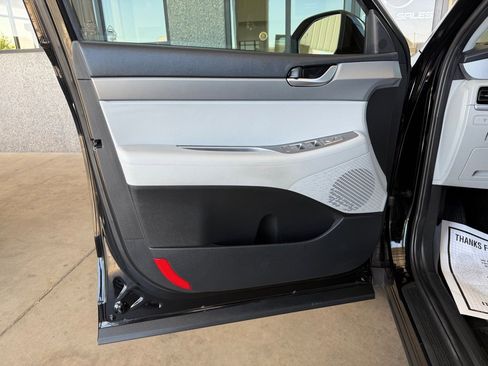 Used 2022 Hyundai Palisade SEL w/ Cargo Package FWD image 17