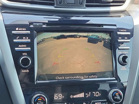 Used 2024 Nissan Murano SV w/ SV Midnight Edition Package FWD image 16