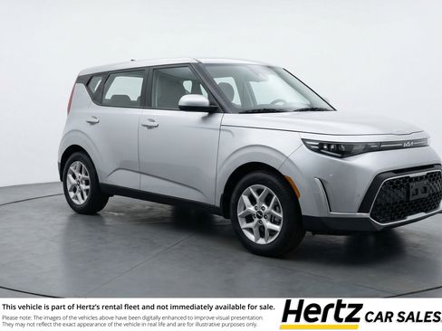 Used 2025 Kia Soul LX w/ LX Technology Package image 1