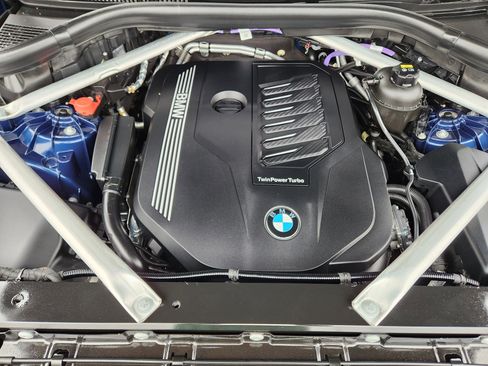Used 2022 BMW X5 xDrive40i image 9