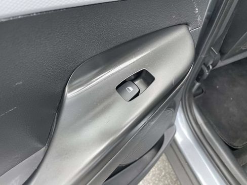 Used 2021 Hyundai Kona SEL AWD/4WD image 15