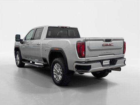 Used 2022 GMC Sierra 2500 Denali image 4