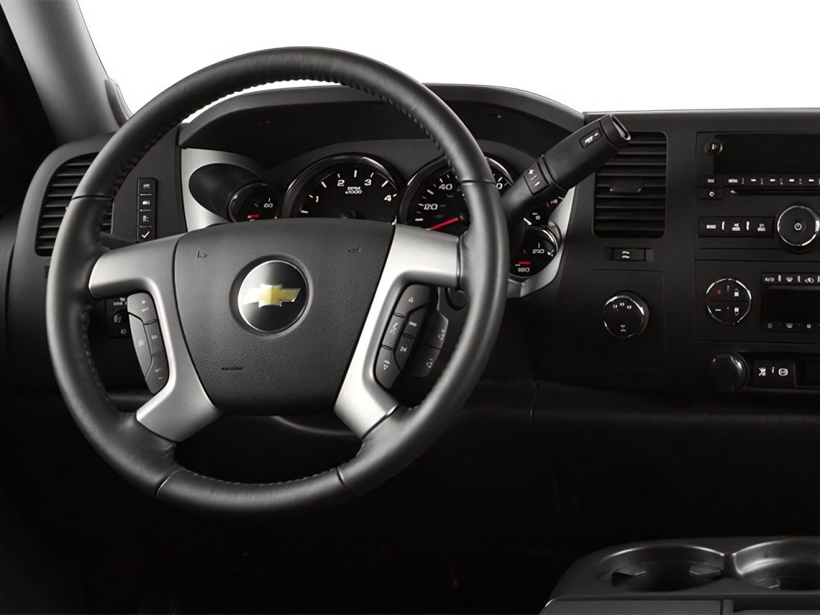 Used 2014 Chevrolet Silverado 3500 LTZ AWD/4WD image 3