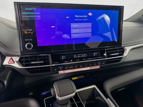 New 2026 Toyota Sienna Limited image 18