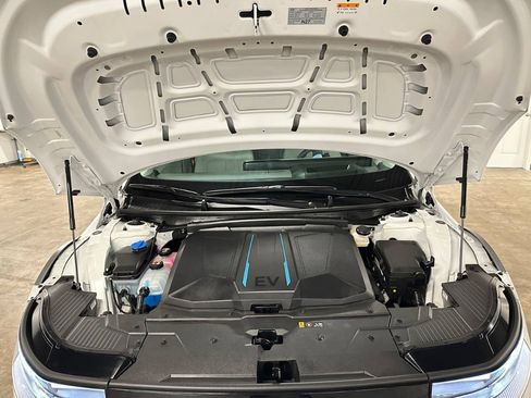 Used 2024 Hyundai Ioniq 5 Limited RWD image 4
