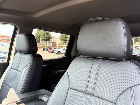 Used 2021 Chevrolet Silverado 1500 LT AWD/4WD image 18