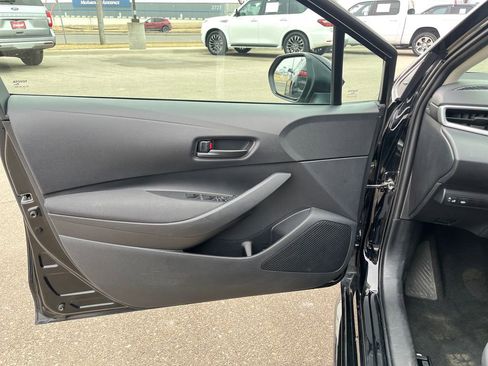 Used 2024 Toyota Corolla LE image 13