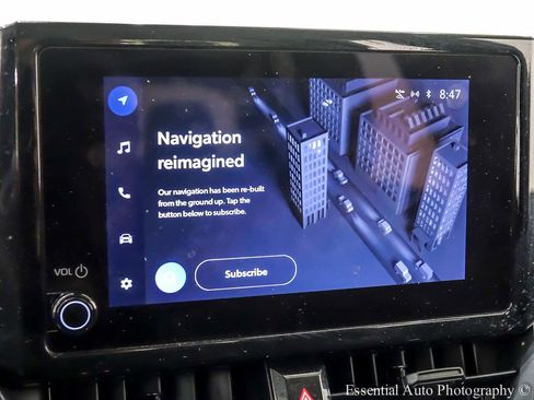 Used 2023 Toyota Corolla LE image 19