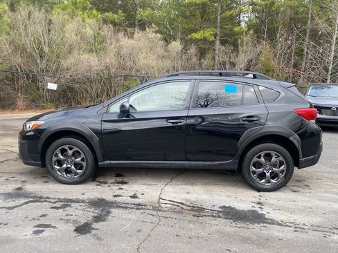 Used 2022 Subaru Crosstrek 2.5i Sport w/ Moonroof Package image 6