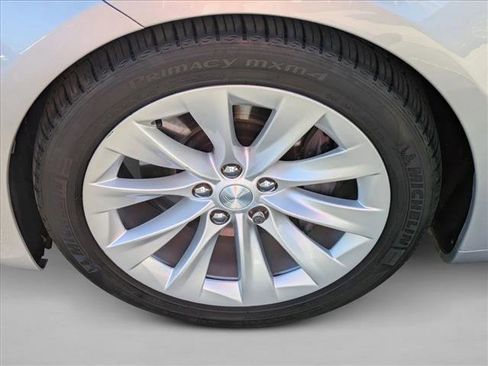 Used 2017 Tesla Model S 90D image 10