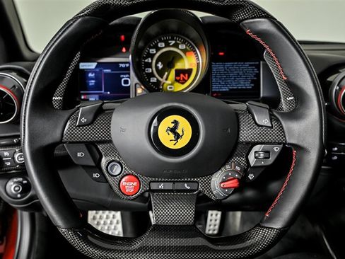 Used 2020 Ferrari 812 Superfast RWD image 38