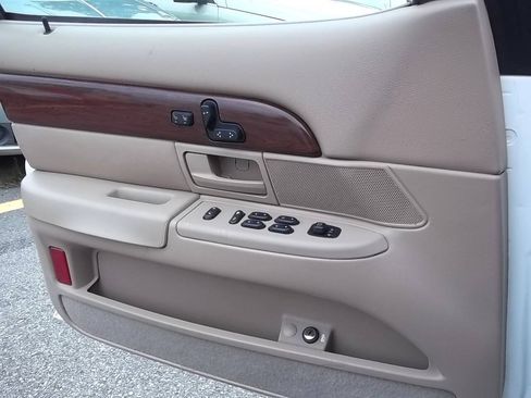 Used 2004 Mercury Grand Marquis LS RWD image 14