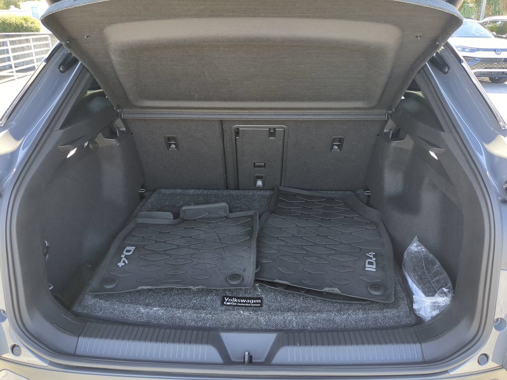 Certified 2023 Volkswagen ID.4 Pro S RWD image 9