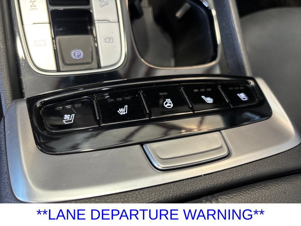 Used 2024 Hyundai Santa Cruz Limited AWD/4WD image 26