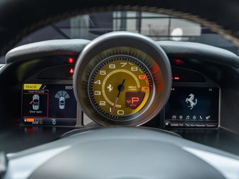 Used 2021 Ferrari 812 GTS RWD image 47