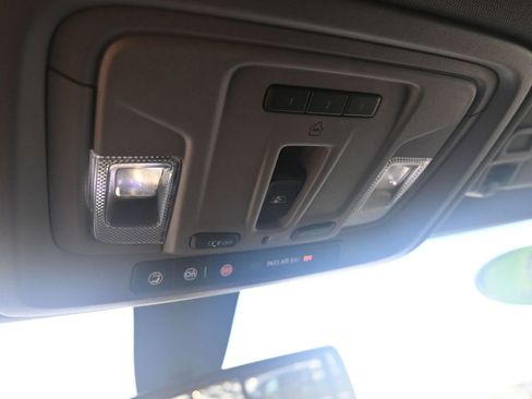 Used 2022 GMC Sierra 2500 SLE w/ SLE Convenience Package image 39