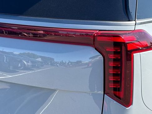 New 2026 Kia Carnival SX Prestige FWD image 35