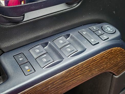 Used 2017 GMC Sierra 3500 Denali w/ Duramax Plus Package image 13