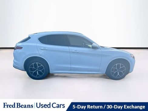 Used 2021 Alfa Romeo Stelvio Ti w/ Nero Edizione AWD/4WD image 11