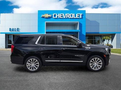 Used 2022 GMC Yukon Denali w/ Max Trailering Package AWD/4WD image 2